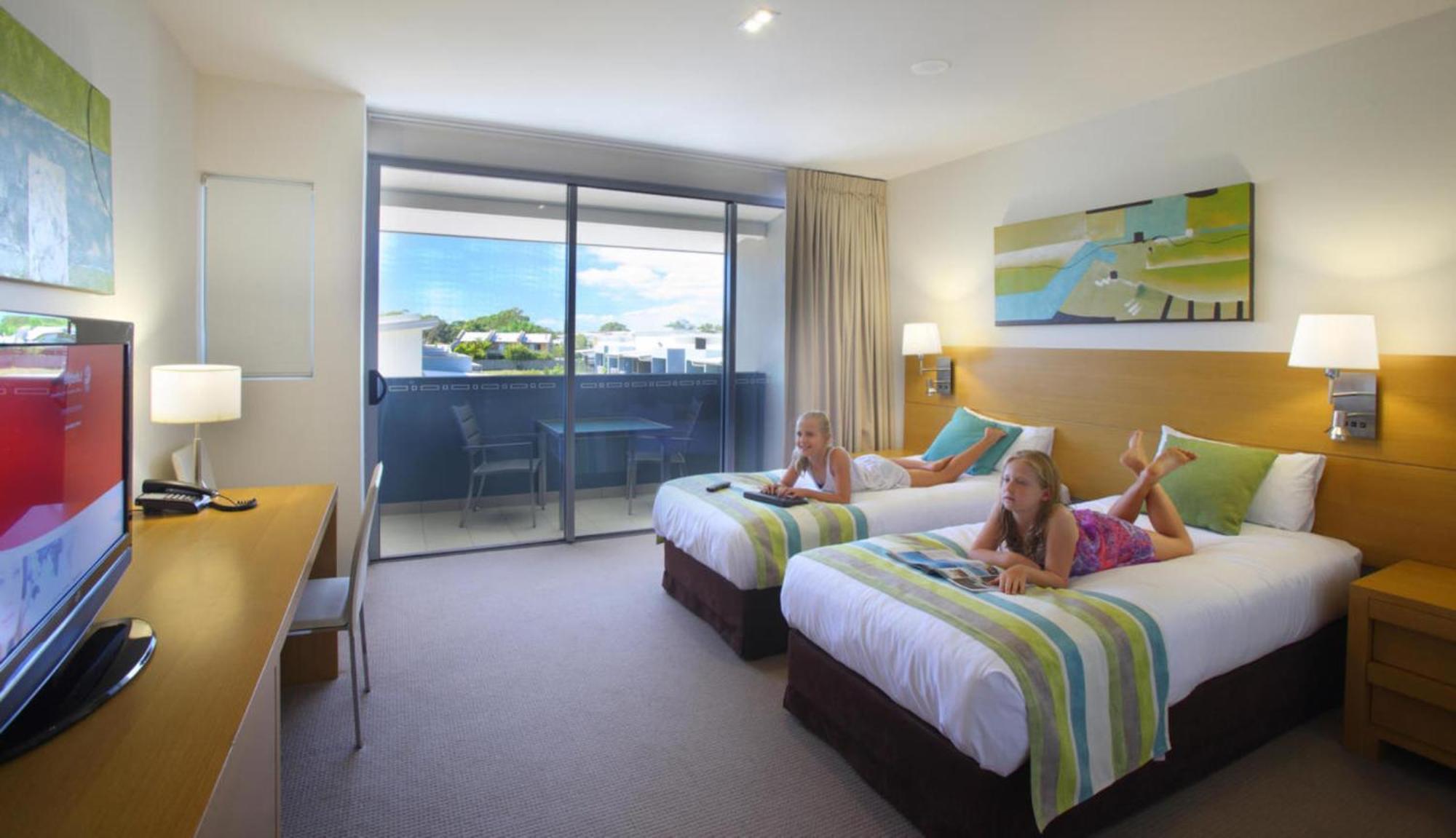 Ramada By Wyndham Hervey Bay Exterior photo A typical hotel room